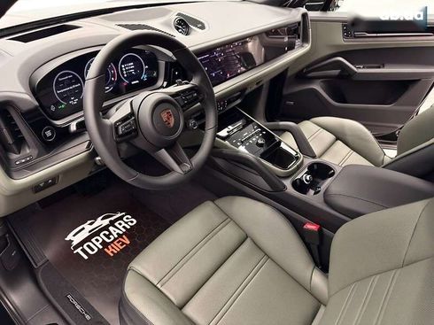 Porsche Cayenne Coupe 2025 - фото 27