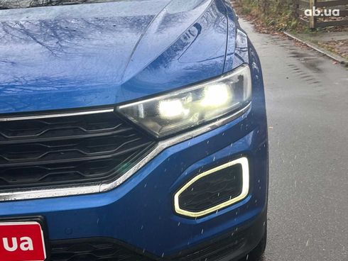 Volkswagen T-Roc 2021 синий - фото 9