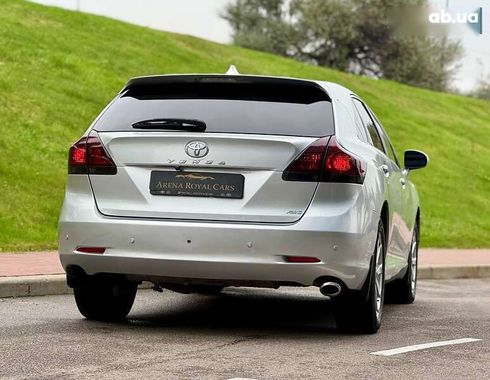 Toyota Venza 2010 - фото 14
