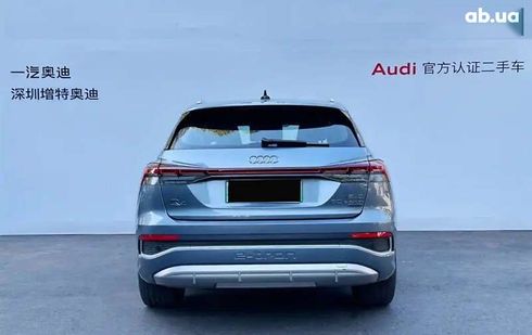 Audi Q4 e-tron 2023 - фото 6