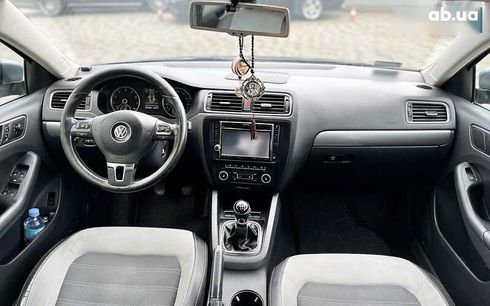 Volkswagen Jetta 2012 - фото 17