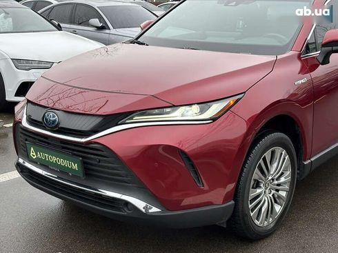 Toyota Venza 2021 - фото 8