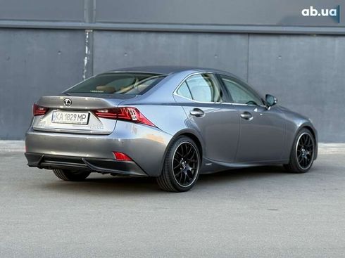 Lexus IS 2013 - фото 7