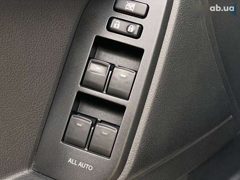 Toyota Land Cruiser Prado 2020 - фото 28