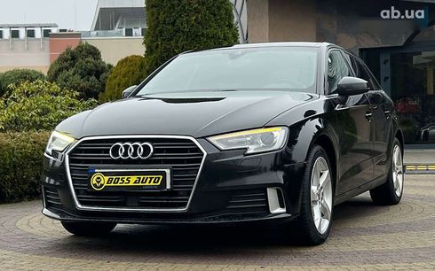 Audi A3 2018 - фото 3