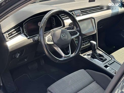 Volkswagen Passat 2021 - фото 16