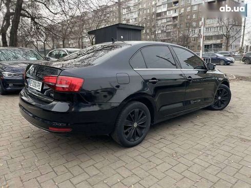 Volkswagen Jetta 2016 - фото 4