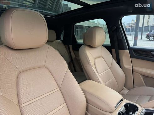 Porsche Cayenne 2018 - фото 29