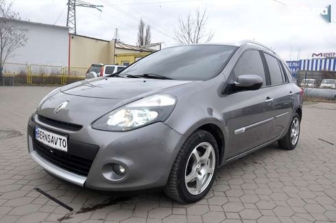 Renault Clio 2011 - фото 17