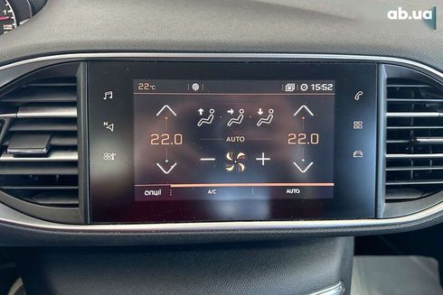 Peugeot 308 2019 - фото 23