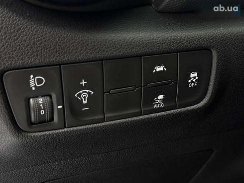 Hyundai Kona Electric 2020 - фото 11