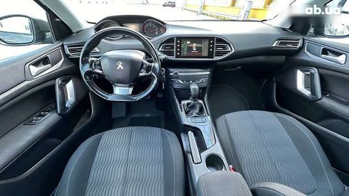 Peugeot 308 2017 - фото 30