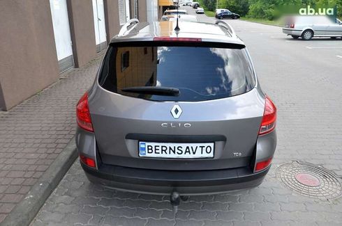 Renault Clio 2011 - фото 8
