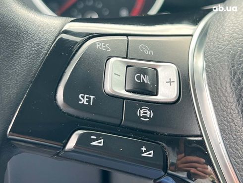 Volkswagen Tiguan 2019 черный - фото 15