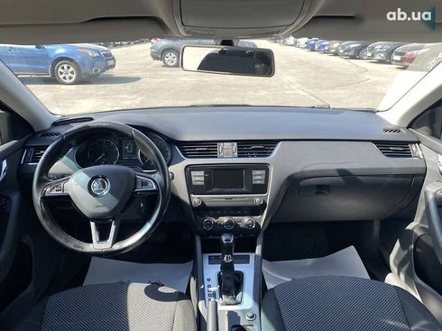 Skoda Octavia 2015 - фото 18