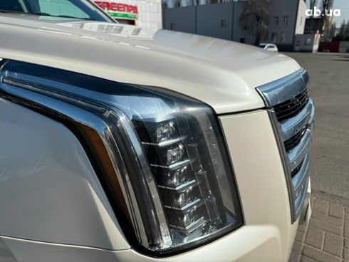 Cadillac Escalade 2014 белый - фото 17