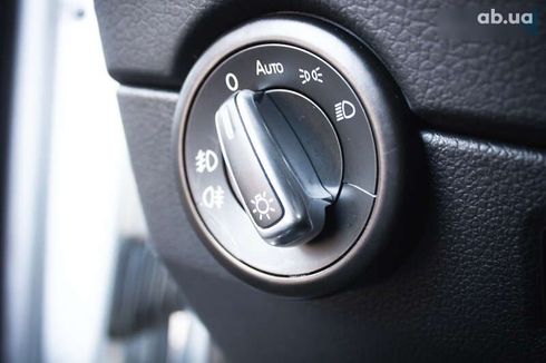 Volkswagen Multivan 2017 - фото 26