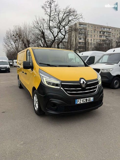 Renault Trafic 2021 - фото 2