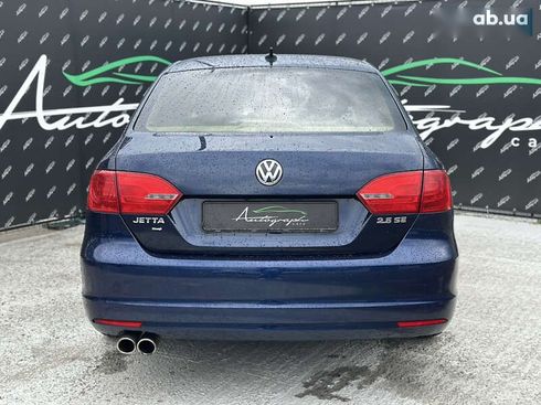 Volkswagen Jetta 2011 - фото 4