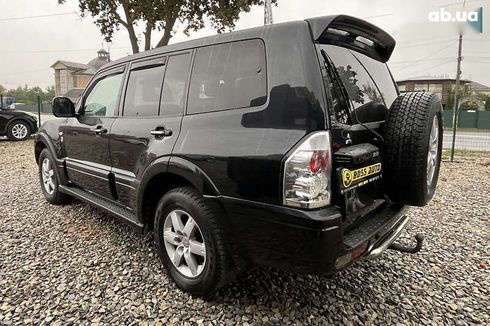 Mitsubishi Pajero 2001 - фото 4