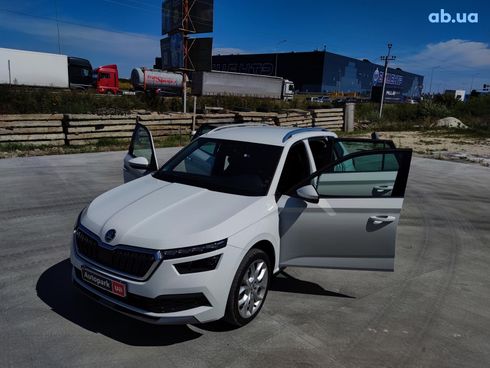 Skoda Kamiq 2019 белый - фото 14