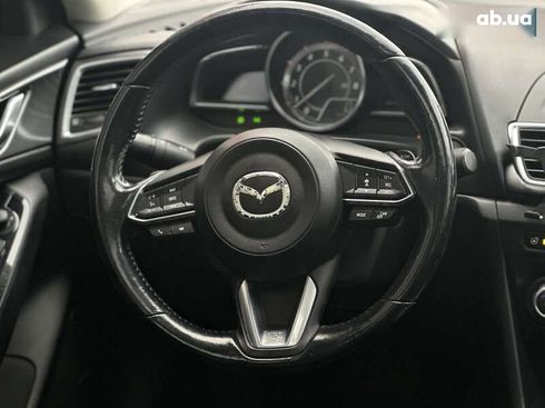 Mazda 3 2017 - фото 16