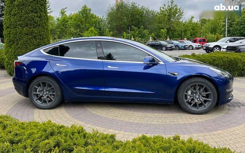 Tesla Model 3 2020 - фото 8