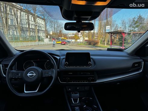 Nissan Rogue 2023 белый - фото 29