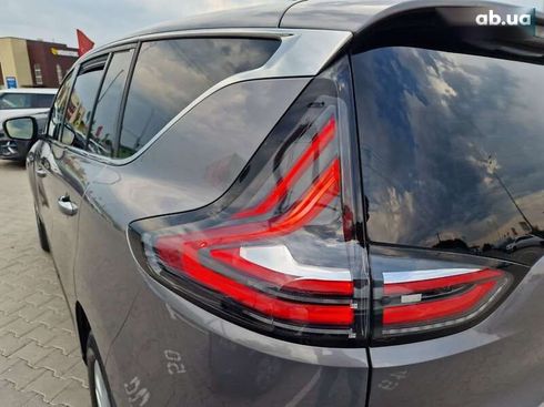 Renault Espace 2016 - фото 12