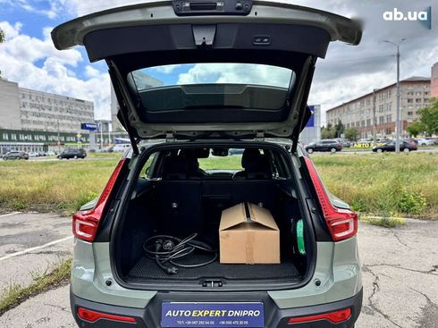 Volvo XC40 2021 - фото 21