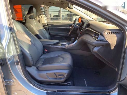 Toyota Camry 2022 - фото 24