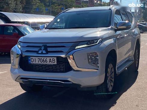Mitsubishi Pajero Sport 2024 - фото 6