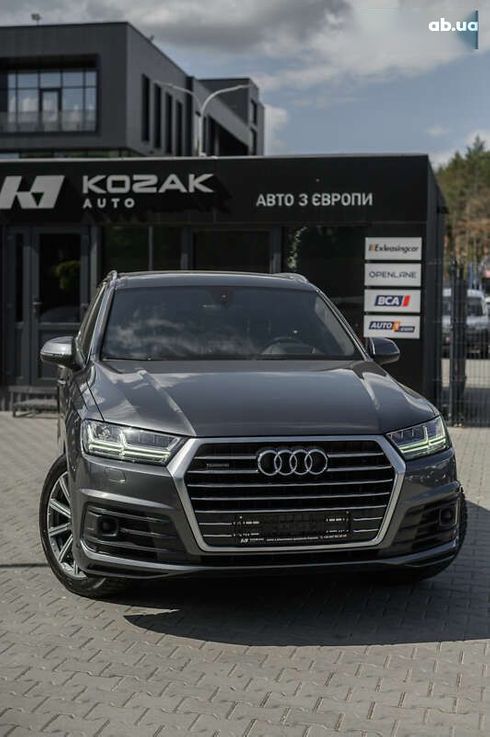 Audi Q7 2018 - фото 8