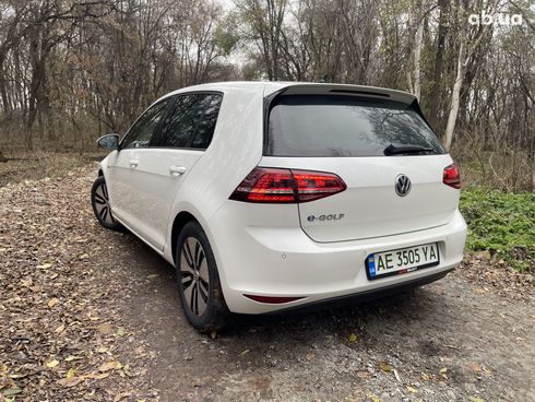 Volkswagen e-Golf 2014 белый - фото 4
