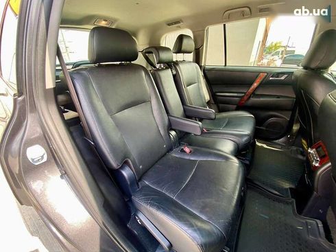 Toyota Highlander 2012 - фото 30