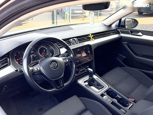 Volkswagen Passat 2016 - фото 30