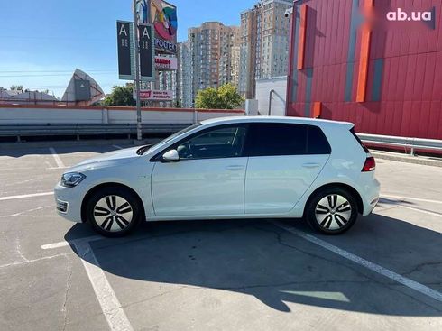 Volkswagen e-Golf 2020 - фото 9