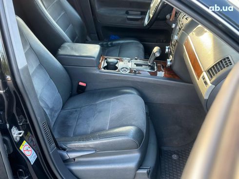 Volkswagen Touareg 2008 черный - фото 15