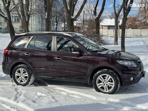 Hyundai Santa Fe 2010 коричневый - фото 6