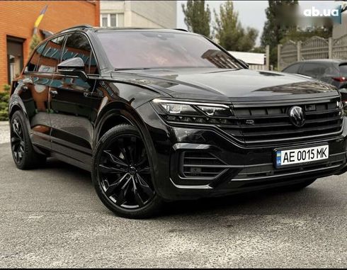 Volkswagen Touareg 2022 - фото 4