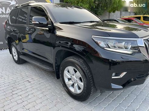 Toyota Land Cruiser Prado 2019 - фото 28