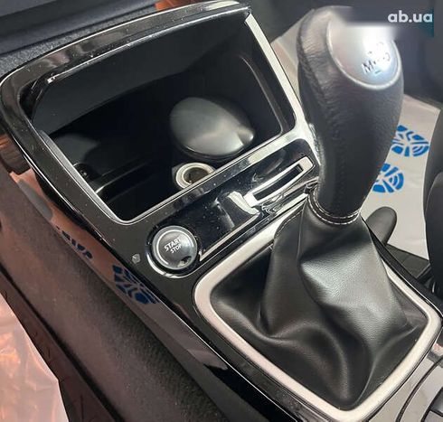 Renault Espace 2014 - фото 18