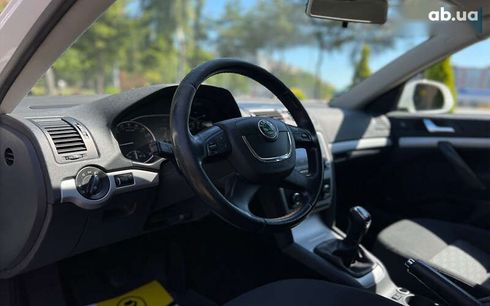 Skoda Octavia 2012 - фото 17