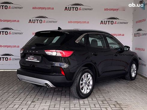 Ford Kuga 2021 - фото 3