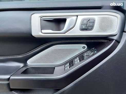 Ford Explorer 2019 - фото 17