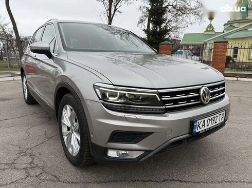 Volkswagen Tiguan 2016 - фото 11