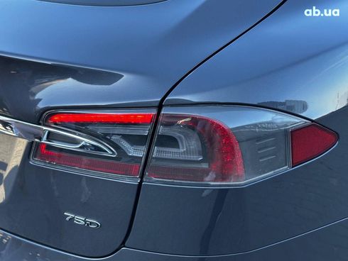 Tesla Model S 2018 серый - фото 9