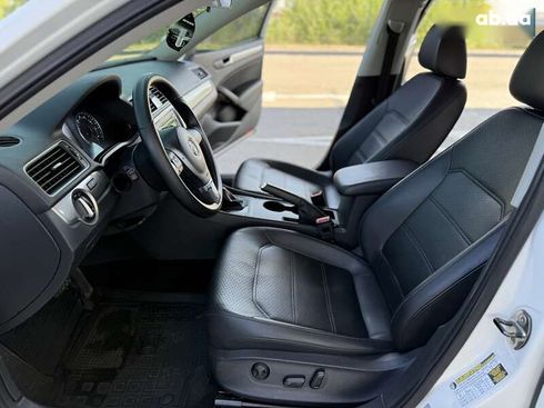 Volkswagen Passat 2014 - фото 20