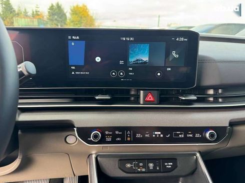 Kia Carnival 2024 - фото 22