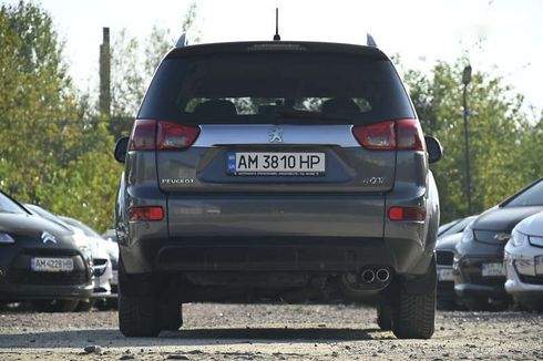 Peugeot 4007 2010 - фото 8